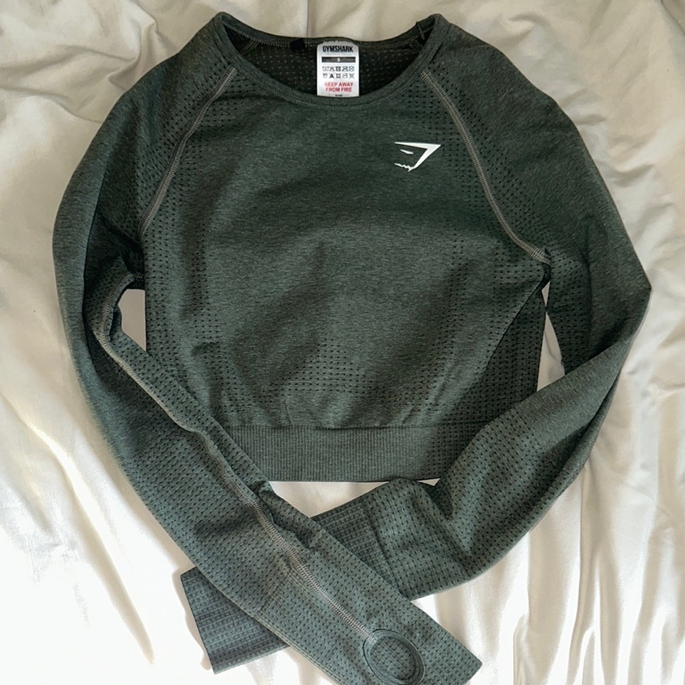 Gymshark Women's Green Long Sleeve Top ‼️✅